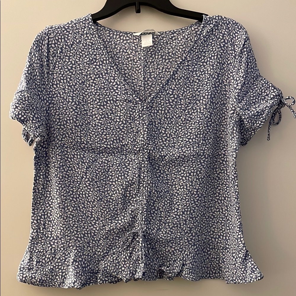 3 for $25! H & M Blue Floral Women's Top, size 12
